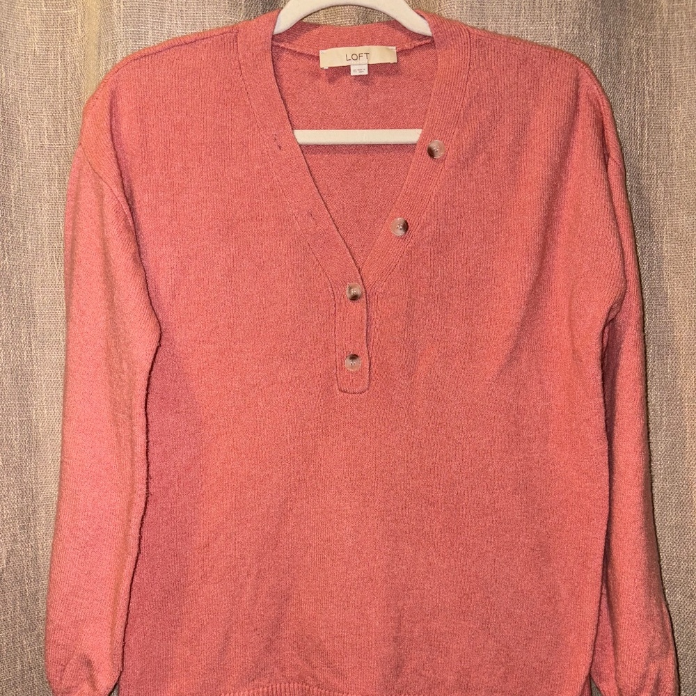 Loft | Long Sleeve Coral Button Detail Sweater | Size XS